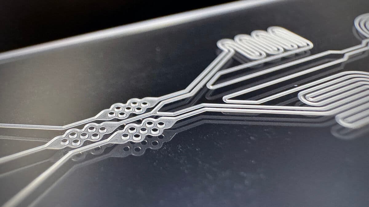 Microfluidic chip — COC spiral